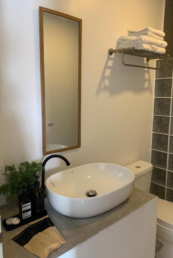 Kasamigos Guesthouse With Fast Internet Пуэрто-Принцеса Экстерьер фото