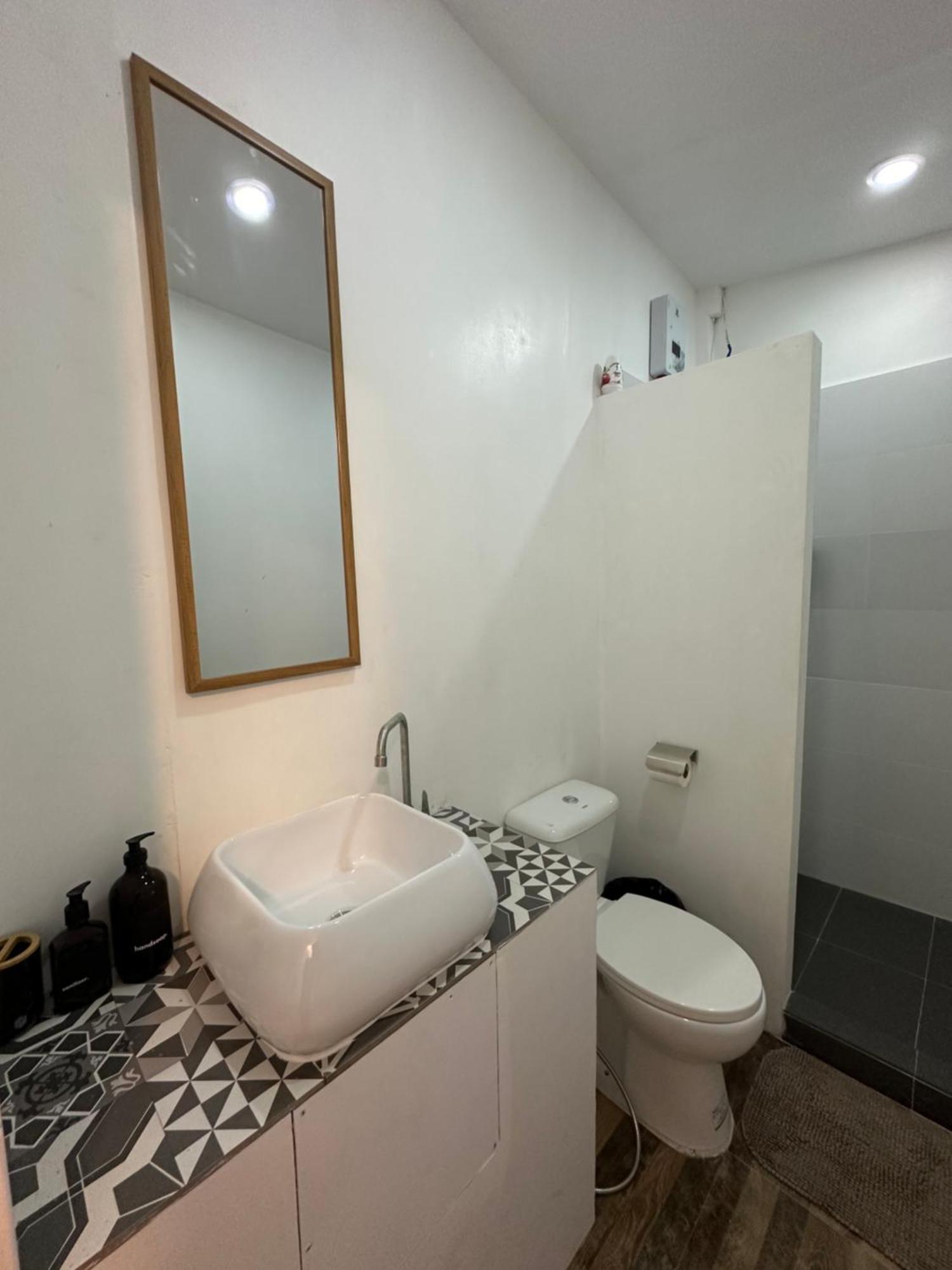Kasamigos Guesthouse With Fast Internet Пуэрто-Принцеса Номер фото