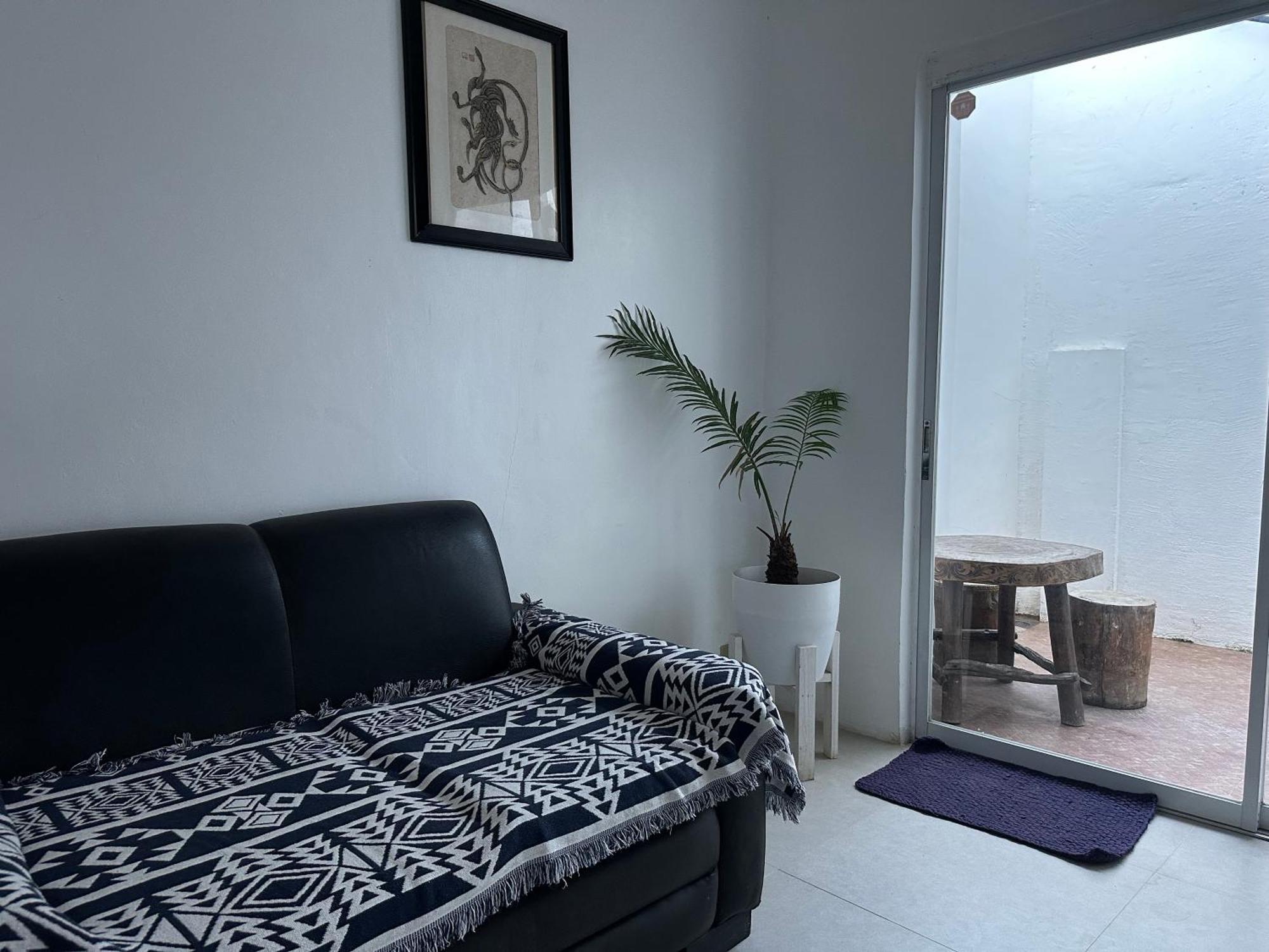 Kasamigos Guesthouse With Fast Internet Пуэрто-Принцеса Экстерьер фото